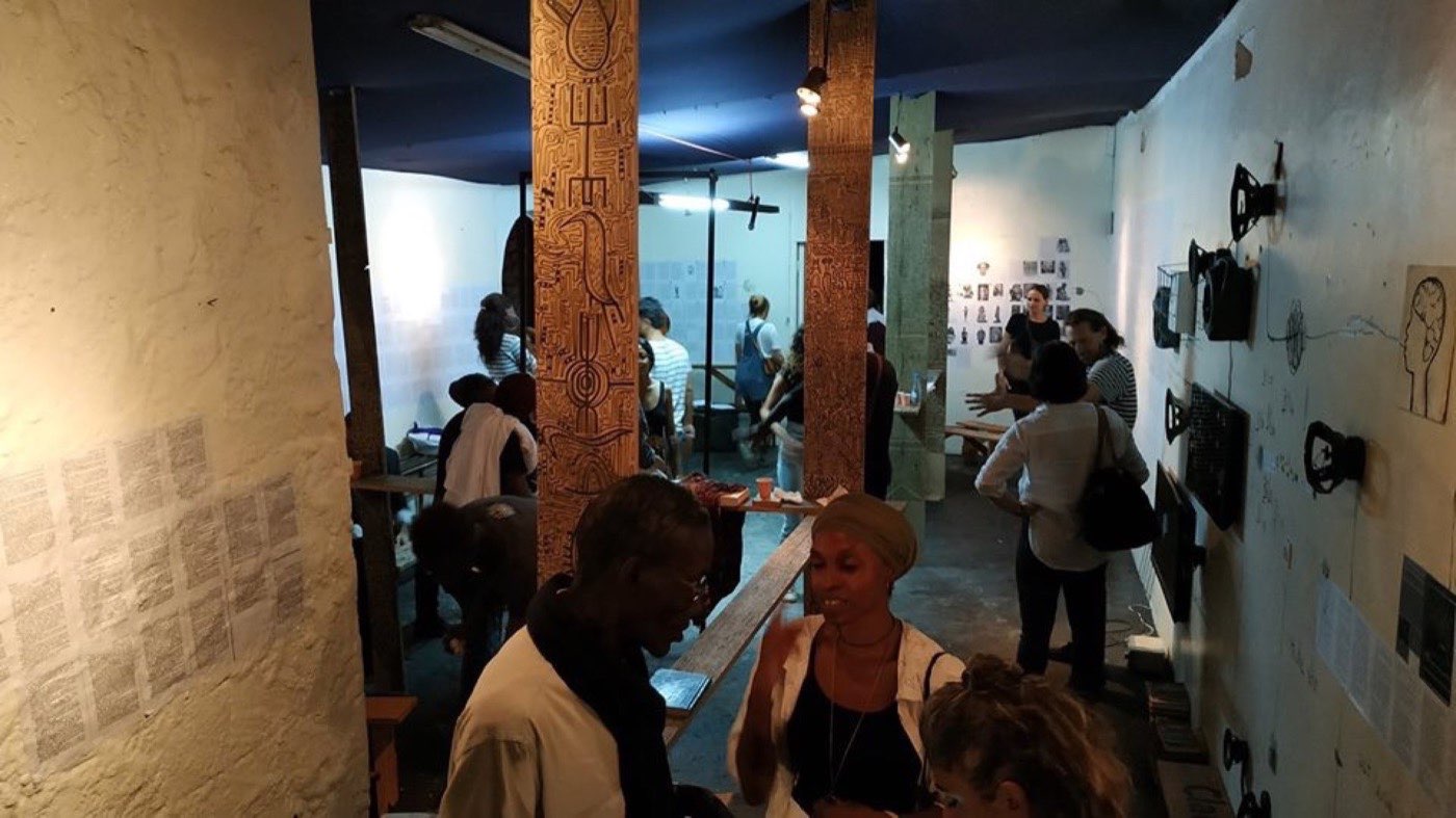Bibliothèque Performative